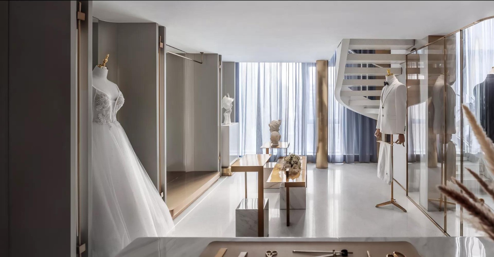 180平米婚紗禮服定制店鋪裝修設(shè)計效果圖