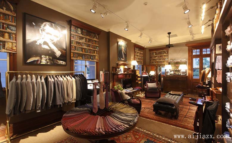 簡(jiǎn)單大方的服裝專賣(mài)店鋪展示區(qū)裝修效果圖